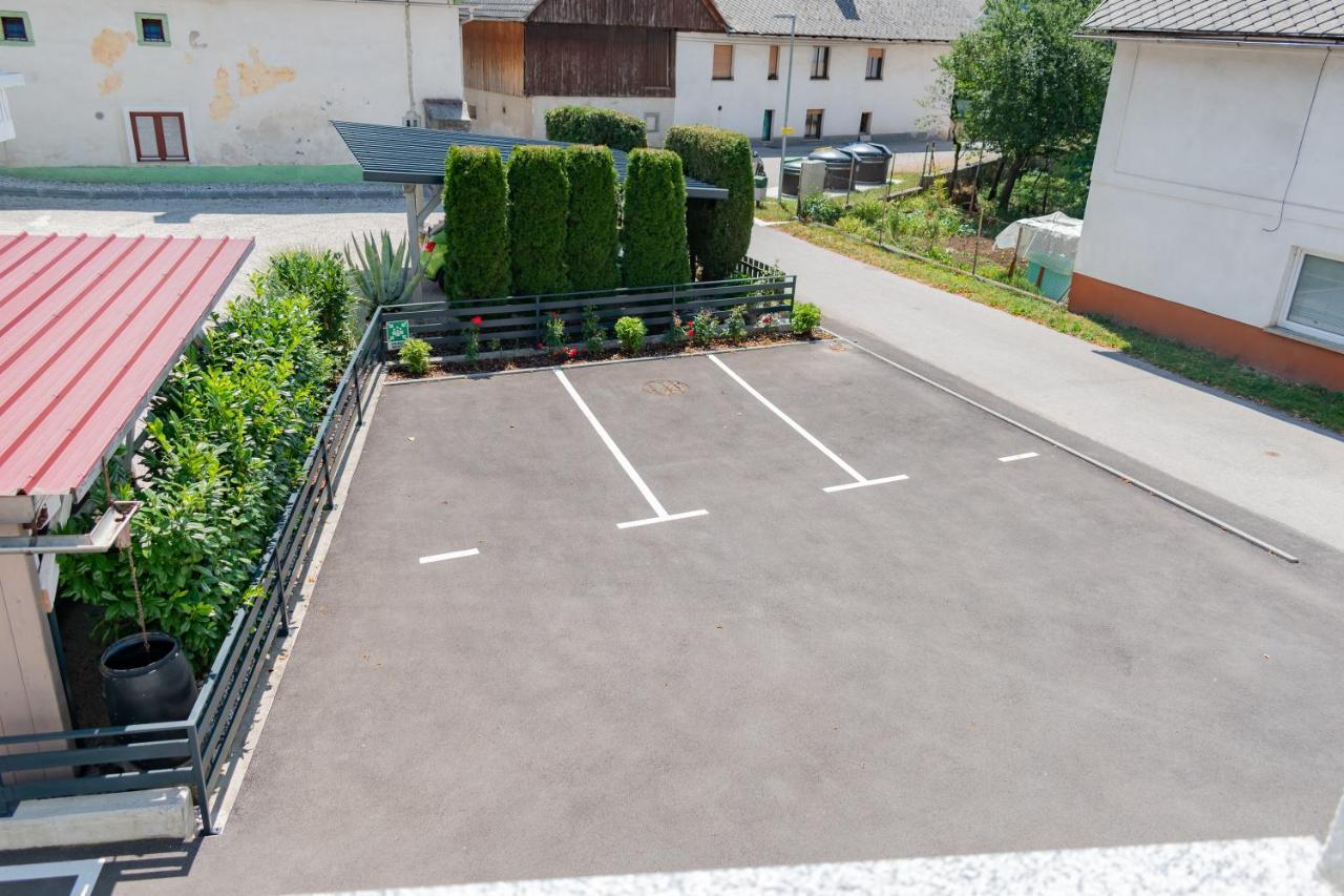 Prima Countryside Apartments Zirovnica Dış mekan fotoğraf