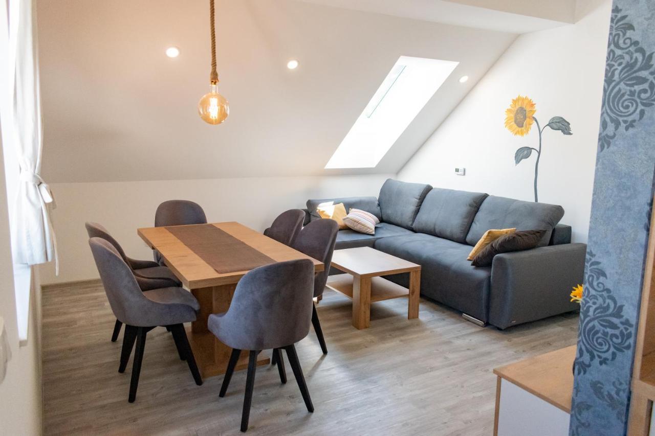 Prima Countryside Apartments Zirovnica Dış mekan fotoğraf